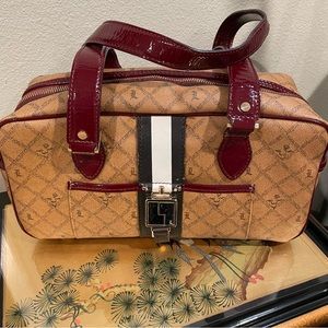 LAMB Shoulder Bag. Red trim. Excellent Condition!